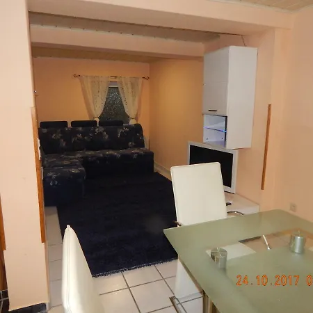 Monteurwohnung بيت ضيافة *