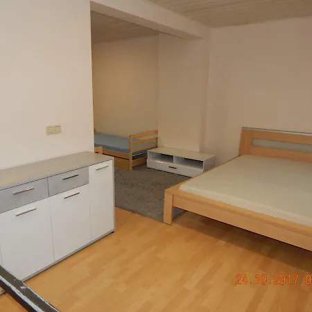 Monteurwohnung בית הארחה *