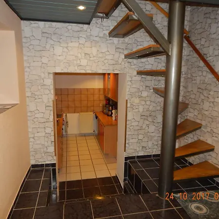 Monteurwohnung * גלזנקירכן